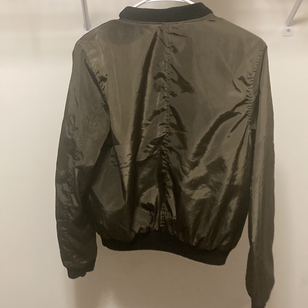 Olive green bomber jacket - Picture 5 of 8